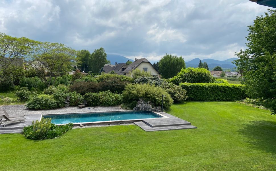 Superbe Maison d'Architect avec Vues des Montagnes à 30 minutes de Pau